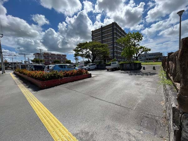02かりゆし公園_駐車場