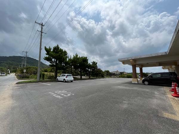 02伊差川公園_駐車場