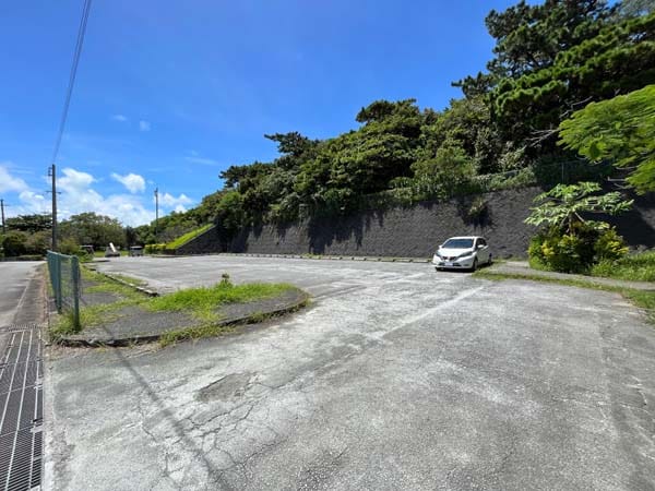 02野鳥の森自然公園_駐車場