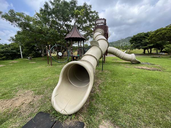 03伊差川公園_遊具1