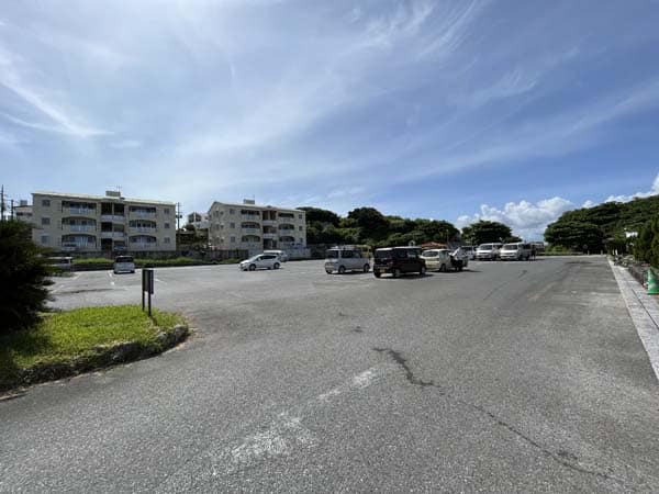 03泊城公園_駐車場