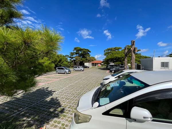 03馬場都市緑地_駐車場