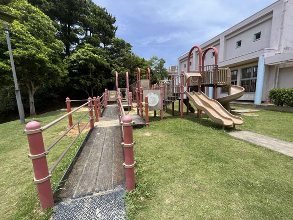 04上勢桑江公園_遊具1
