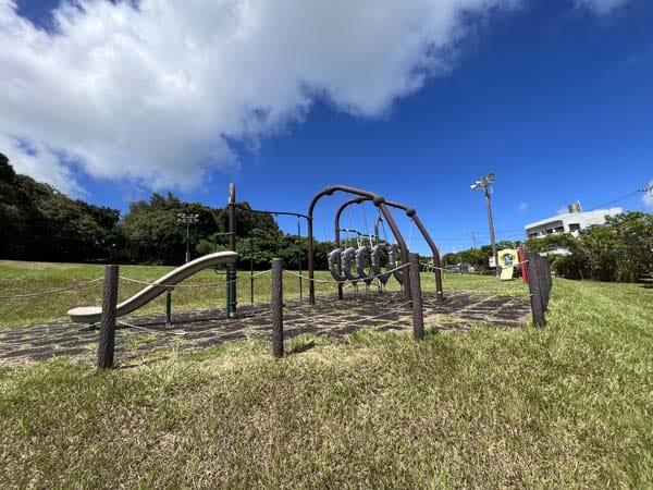 04安慶名中央公園_遊具1