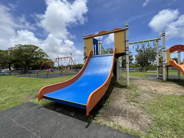 04漫湖公園_古波蔵_遊具2