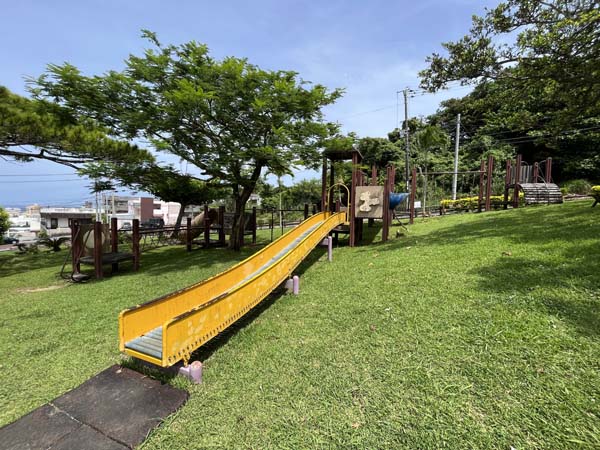 04謝苅公園_遊具1