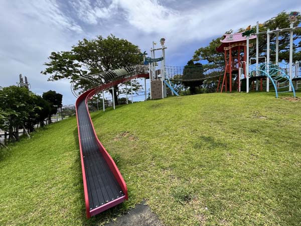 05宜野座村農村公園_遊具3