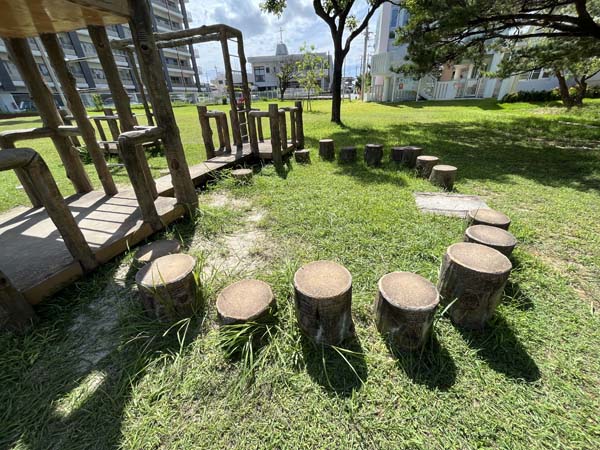 06かりゆし公園_遊具2