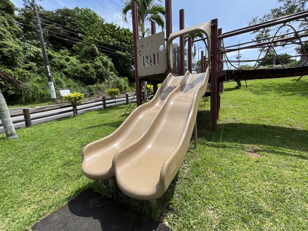 06謝苅公園_遊具3