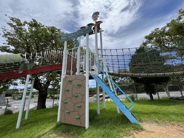 07宜野座村農村公園_遊具5