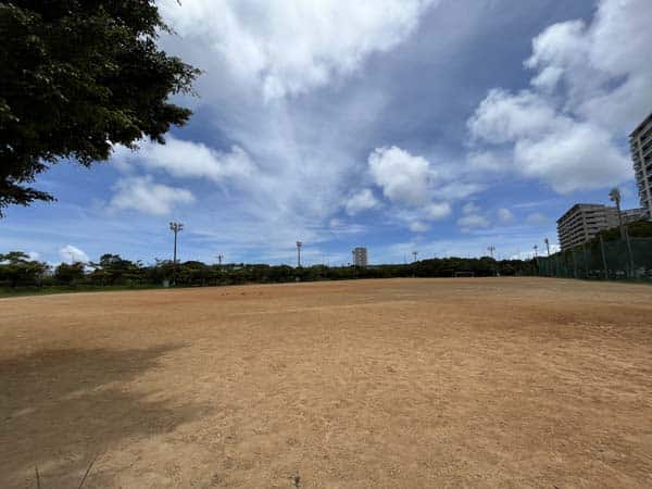 07漫湖公園_古波蔵_広場