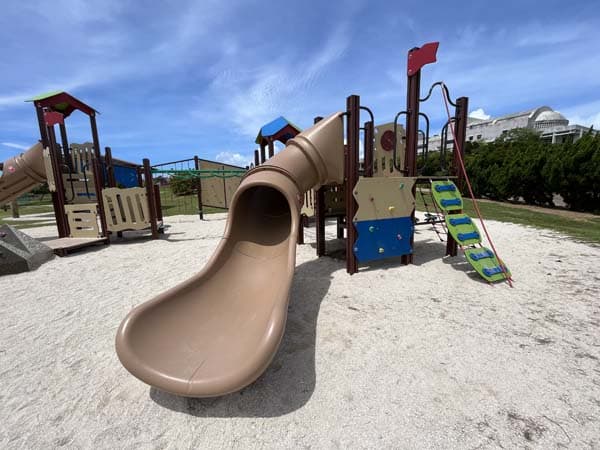 08与那城総合公園_遊具5