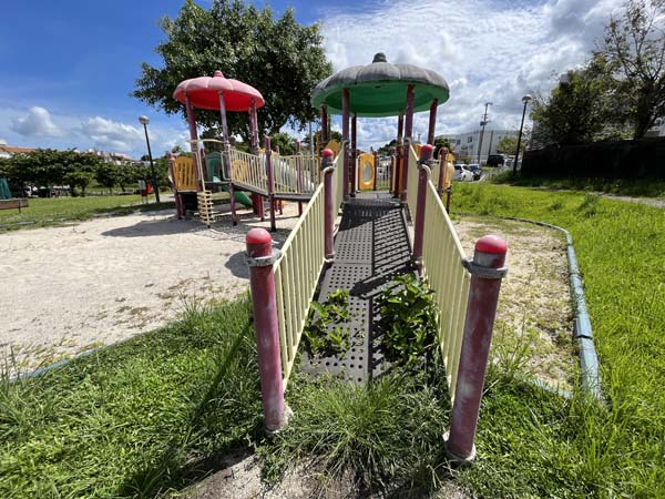 08白川街区公園_遊具5