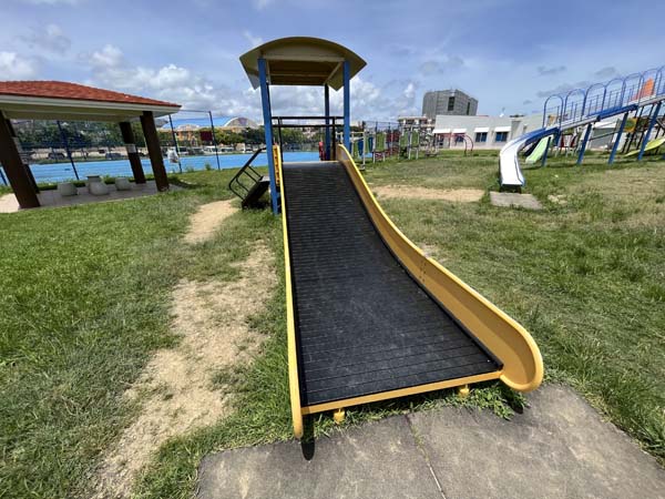 08美東公園_遊具5