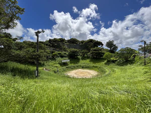09安慶名中央公園_闘牛場