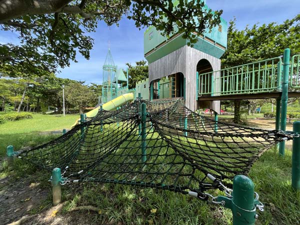 09沖縄県総合運動公園_遊具7