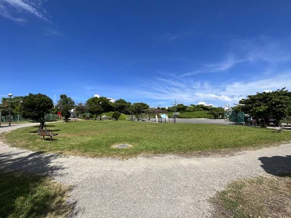 09白川街区公園_広場