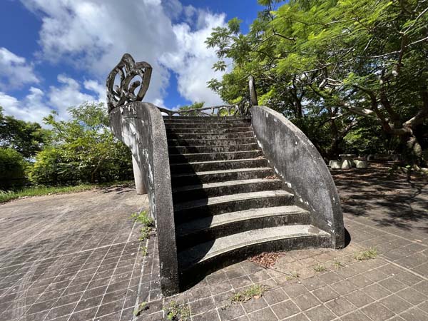 09石川市民の森公園_展望台２