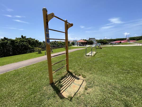 10セーラの森公園_健康器具1