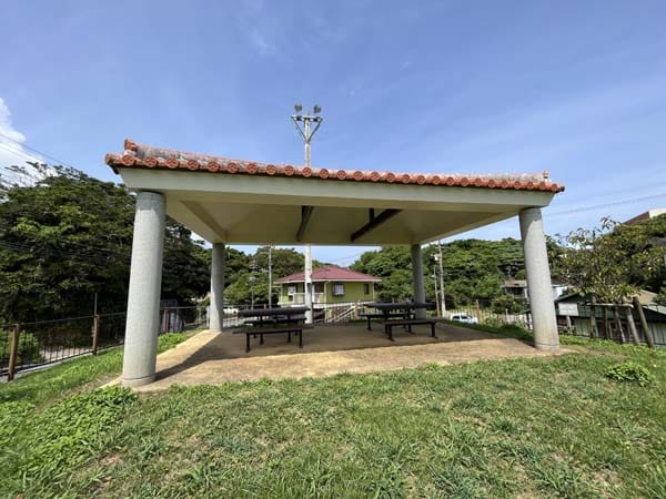 10北玉公園_休憩所