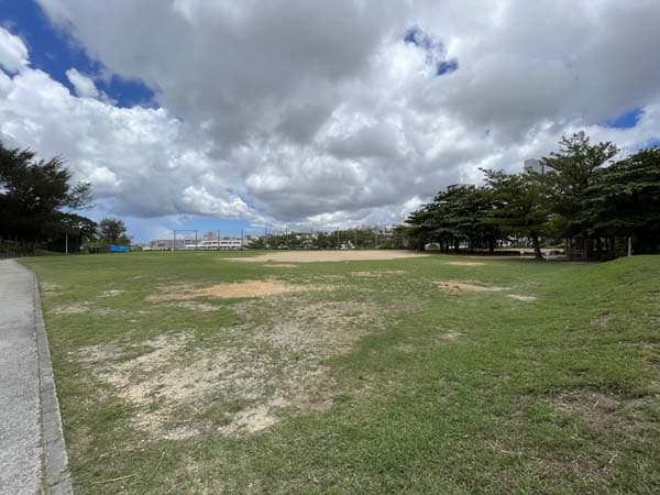 10大石公園_広場