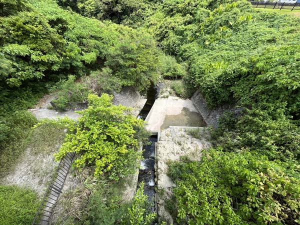 12比屋良川公園_川
