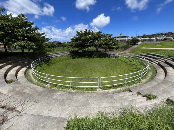 13伊波公園_闘牛場