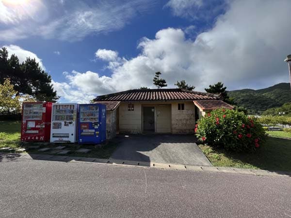 14八重岳桜の森_トイレ