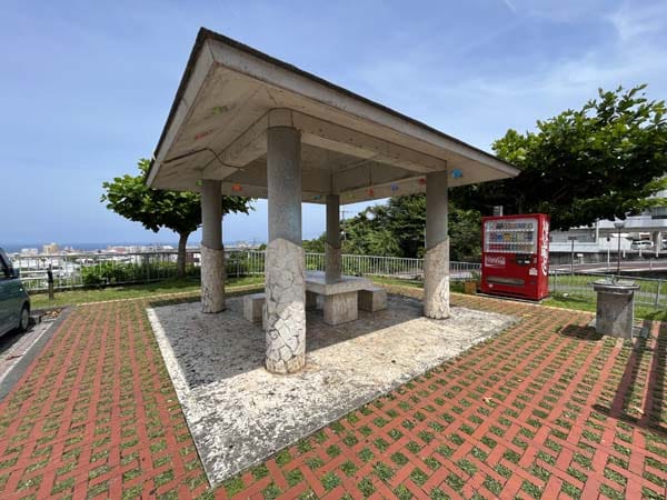 14謝苅公園_休憩所