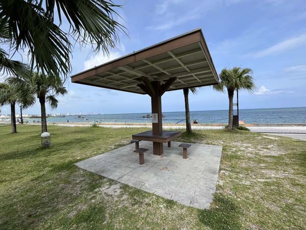 21安良波公園_休憩所