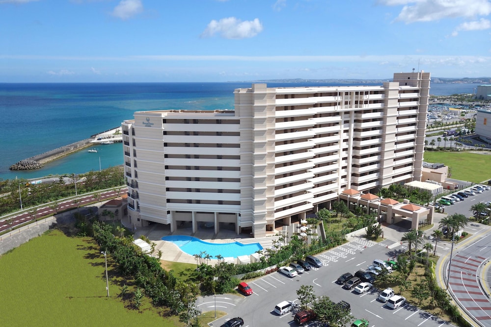 ヤクルトスワローズ・浦添キャンプにおすすめホテル10選