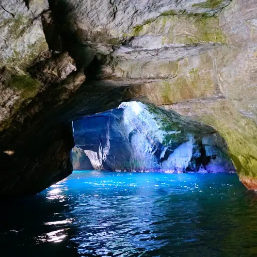 天窓洞（静岡県）