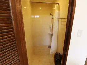 個室シャワールーム