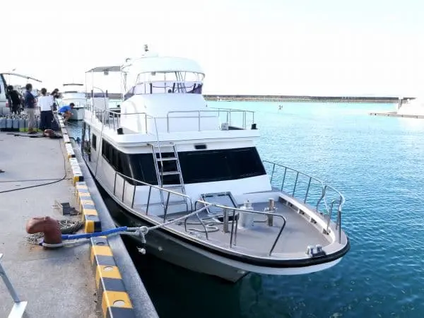 「宜野湾マリーナ」へ帰港