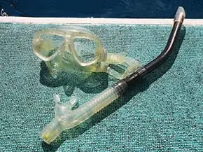 マスクとシュノーケル