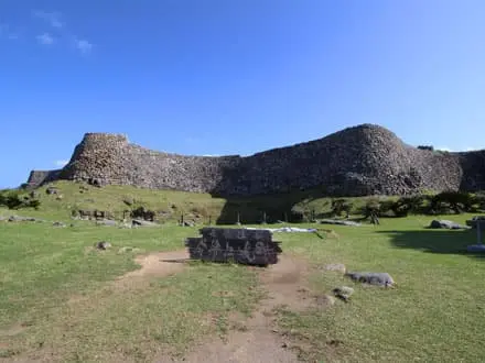 今帰仁城 バスツアー