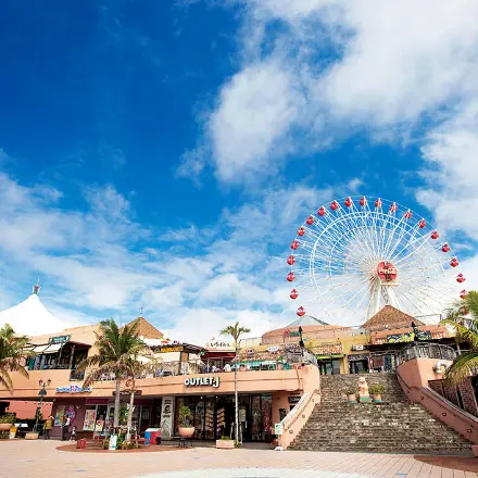 美浜アメリカンビレッジ（みはまあめりかんびれっじ）