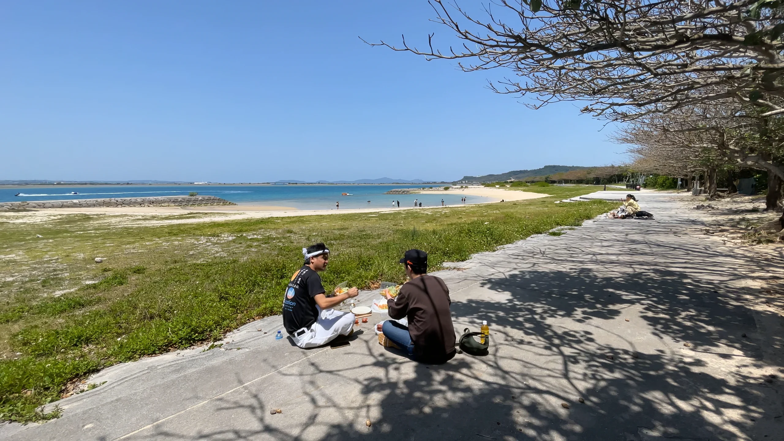 美しい浜比嘉島の海