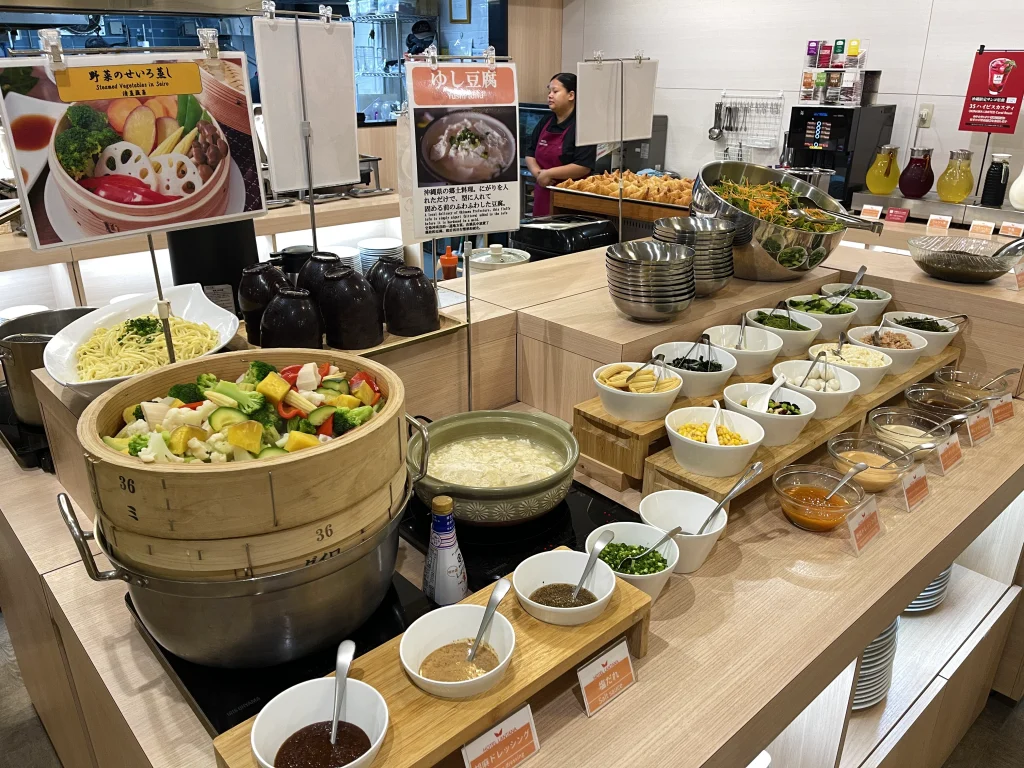 朝食