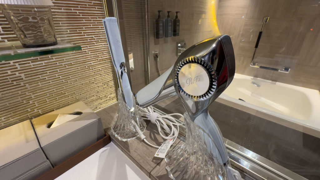 ReFaのドライヤー、ヘアアイロン