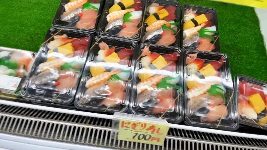 仲西商店_にぎり寿司