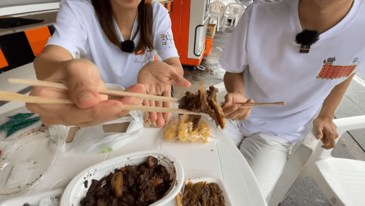 仲間商店馬肉にんにく、ソーキ汁