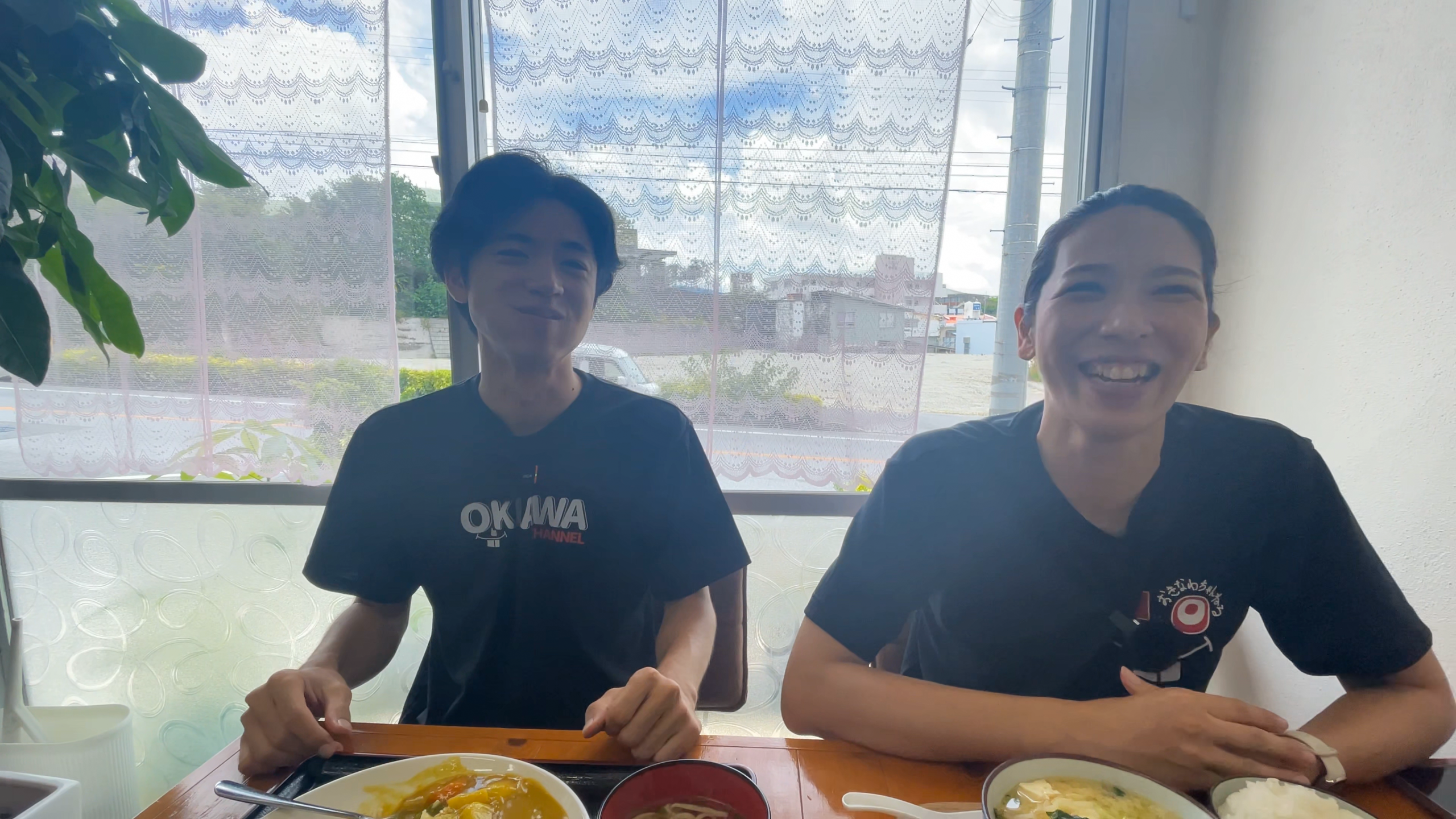 お店のお母さんの素敵な笑顔とエンディングカット