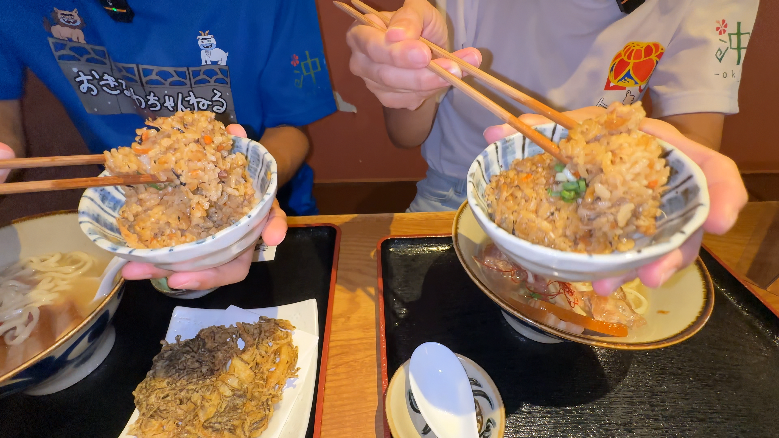 じゅーしーともずくのかき揚げが付いたセットメニュー
