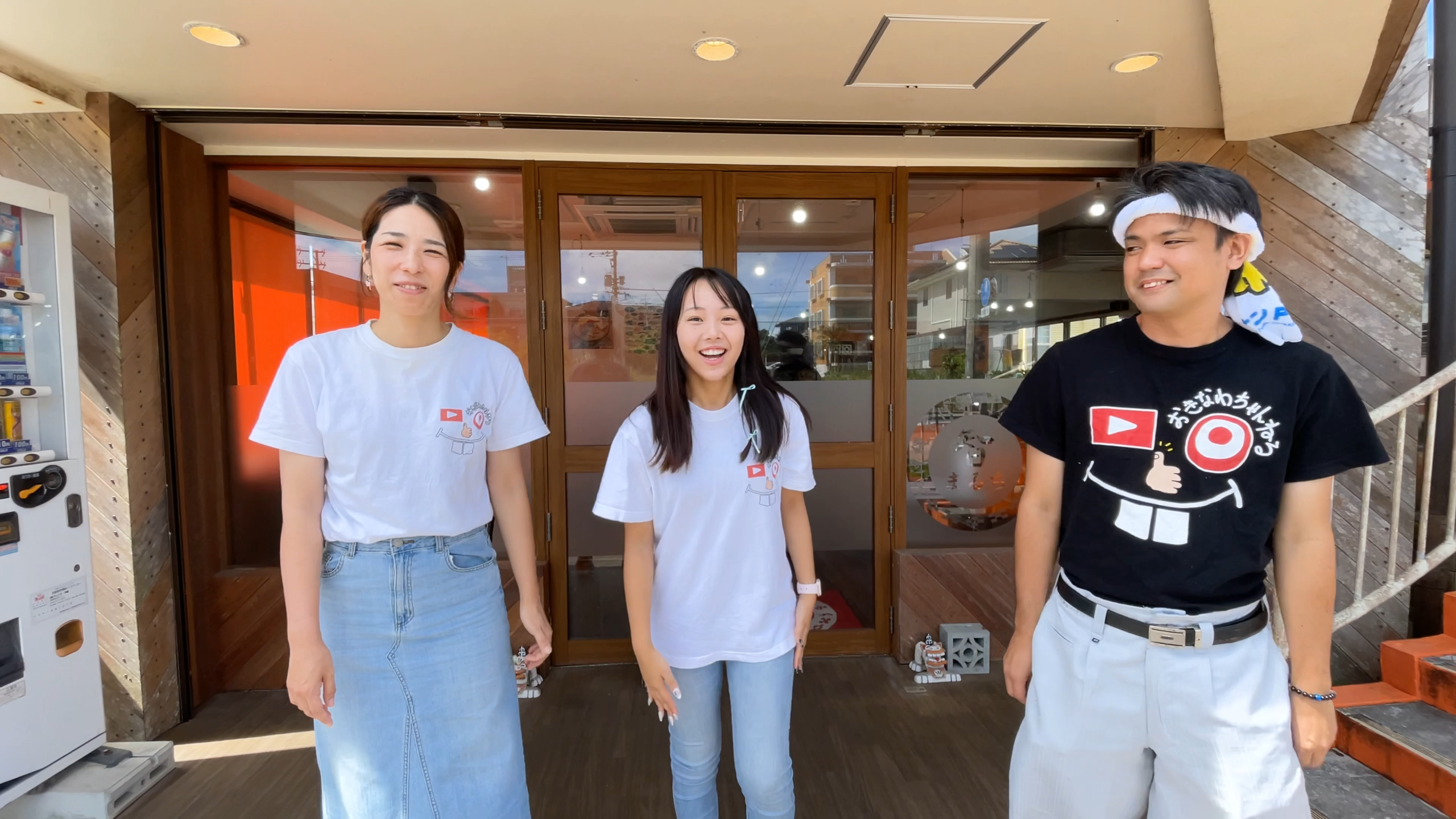 南城市つきしろにオープンした「沖縄そば専門店 まるち」の外観