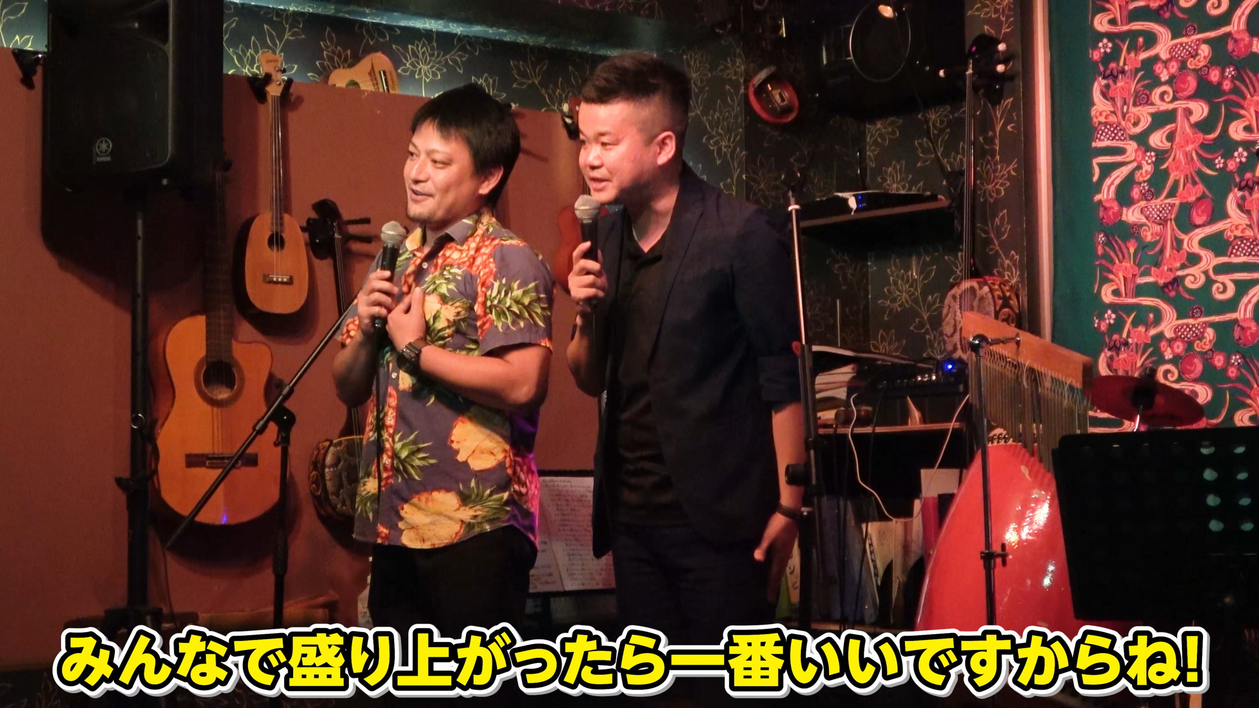 名作ドラマの沖縄風パロディ漫才で笑いを誘うお笑いコンビ「しんとすけ」