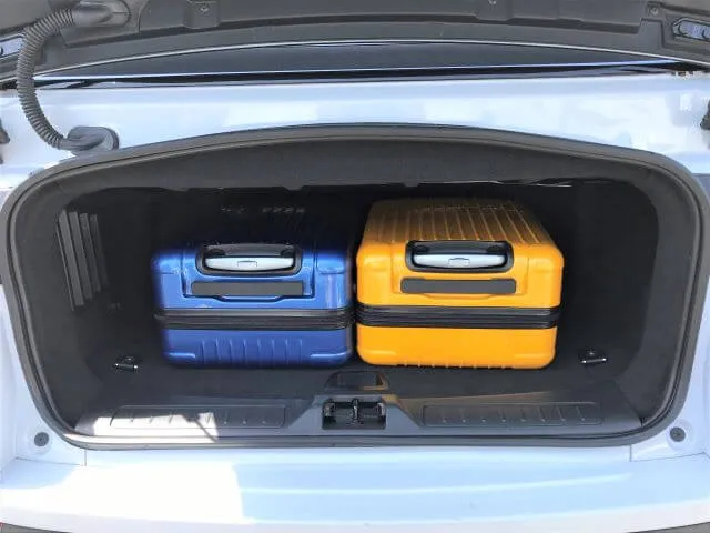 オープン状態のドライブ風景