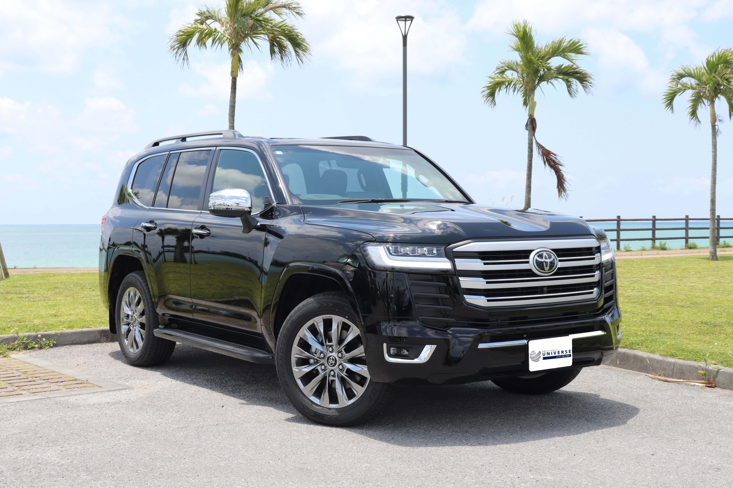 ランドクルーザー300 フロントビュー