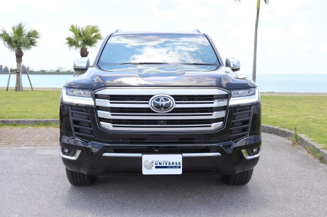 フロントグリル・ヘッドライト