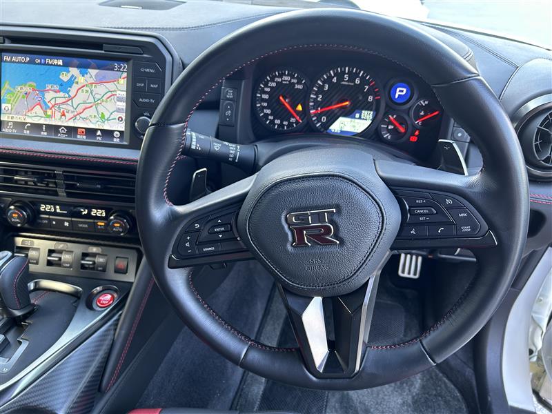 GT-R リアビュー